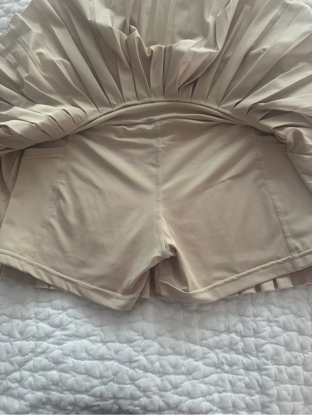 Gold Hinge Pleated Tennis Skirt - Beige/light peachy color, sz Medium. EUC - Picture 5 of 6